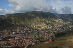 Miradouro do Pico do Facho - panorâmica para o interior do vale em U © Brum da Silveira